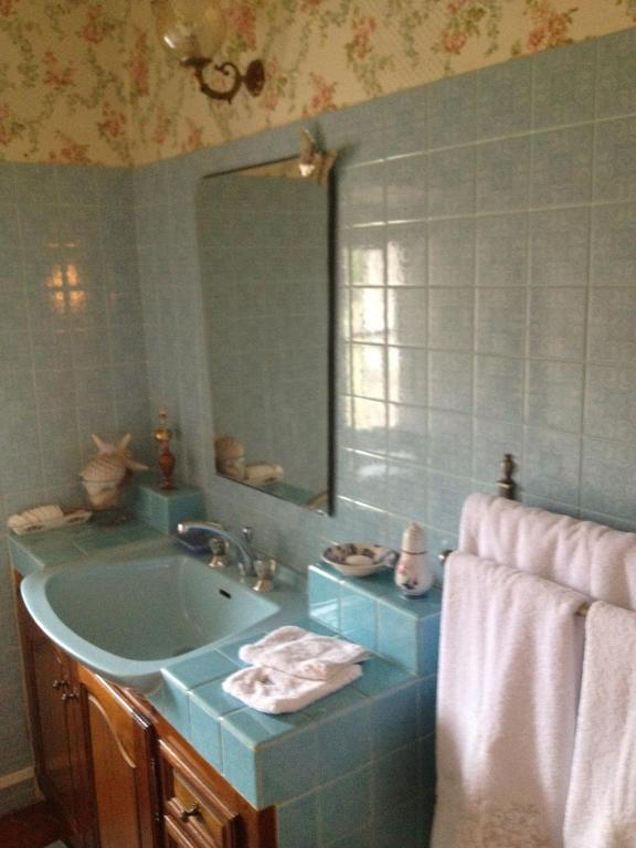 B&B Domaine Le Clos Du Pavillon Бриньоль Номер фото