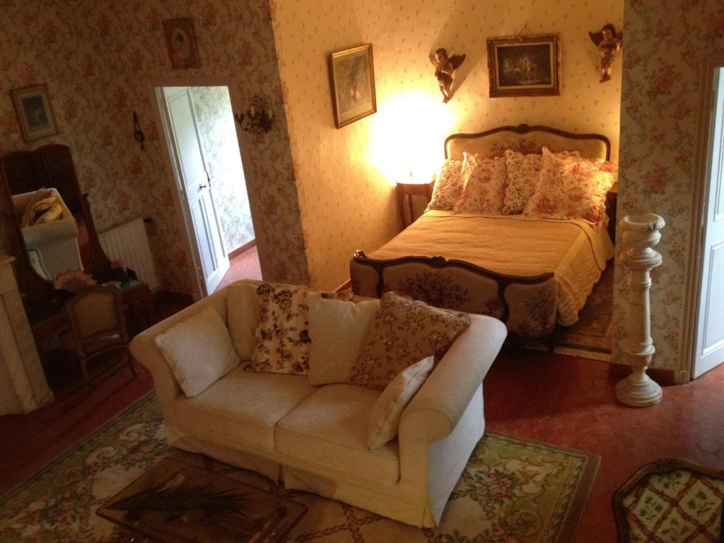 B&B Domaine Le Clos Du Pavillon Бриньоль Экстерьер фото
