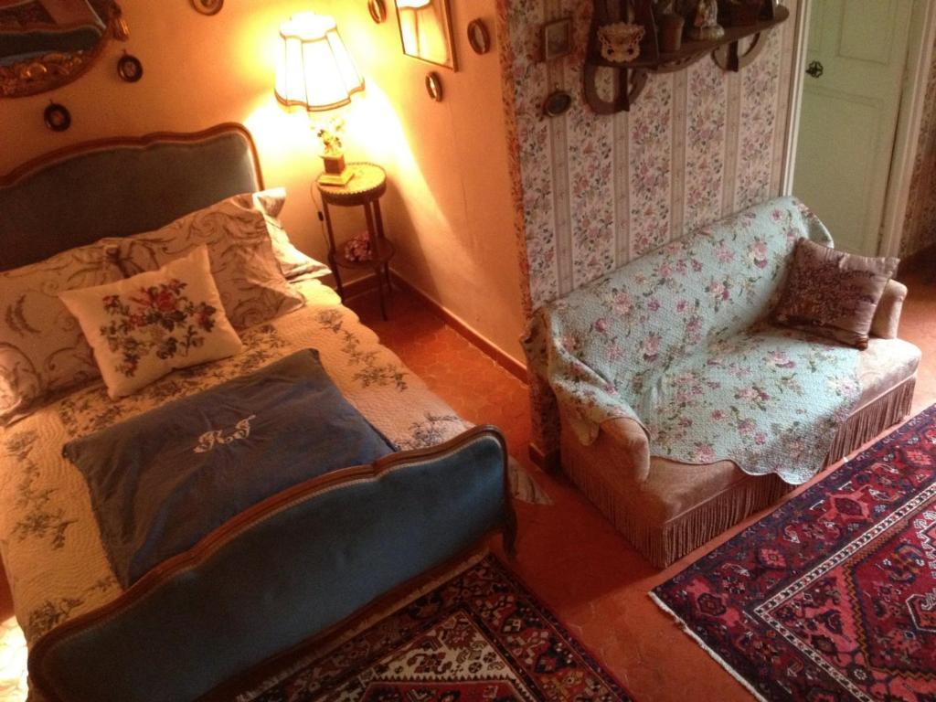 B&B Domaine Le Clos Du Pavillon Бриньоль Номер фото